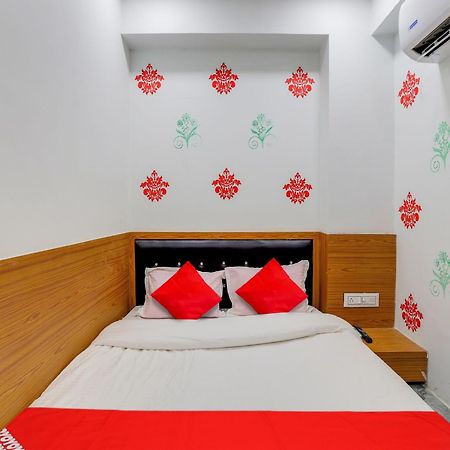 Hotel O Green City Surat Exterior photo