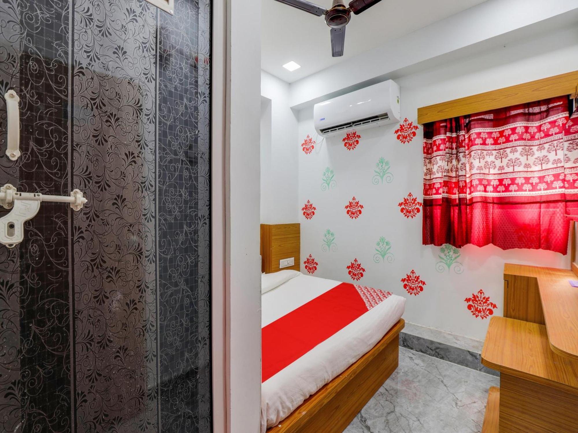 Hotel O Green City Surat Exterior photo